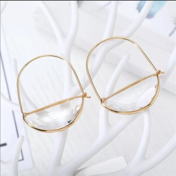 New❤️ Anthro Faceted Crescent Earrings - Picture 8 of 8